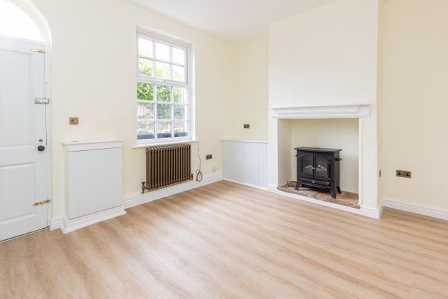 1, Finches Cottages, Penwortham photo 4