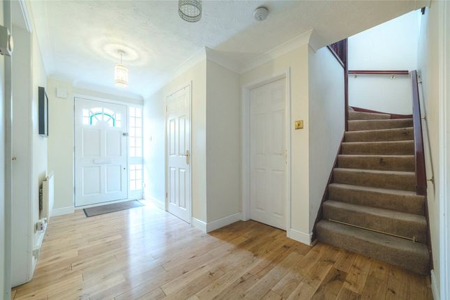 18, Plantagenet Park, Bracknell photo 3