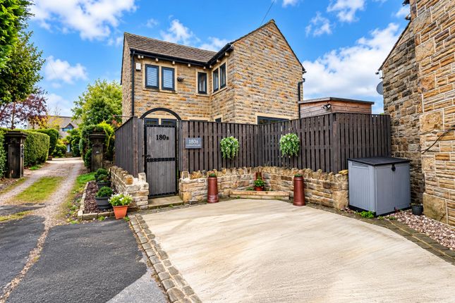 2-bed detached on Hunsworth Lane, Cleckheaton, £260,000