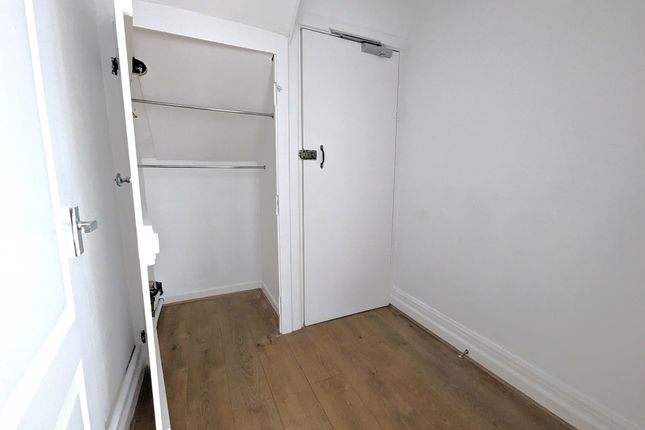 Studio to rent in Torquay Road, Paignton