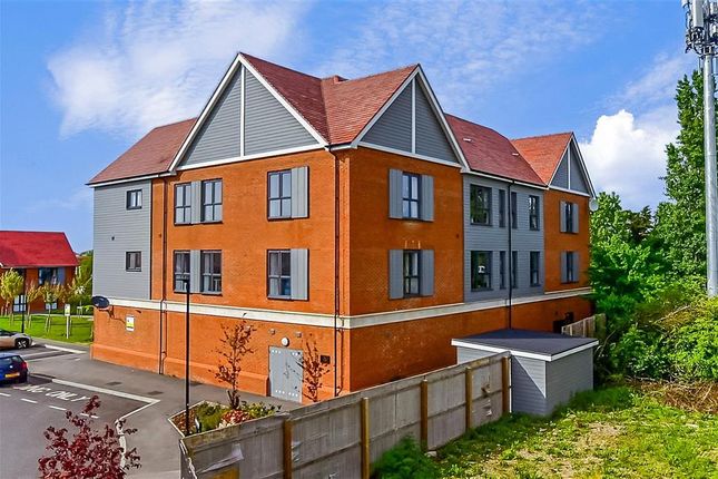 Flat for sale in Braid Drive, Herne Bay, Kent