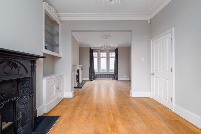 23, Dinsdale Road, London photo 2