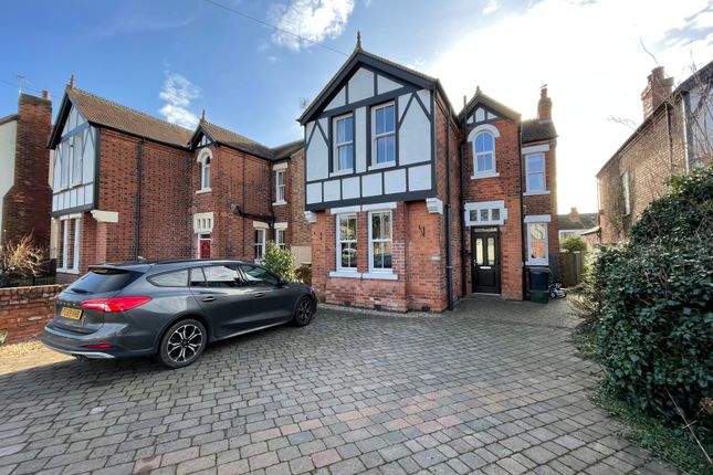 Thumbnail Detached house for sale in Main Road, Gedling, Nottingham