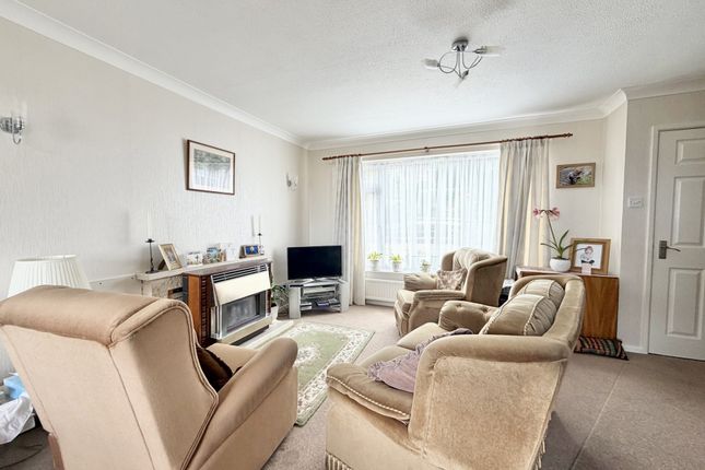 98, Barley Farm Road, Exeter photo 4