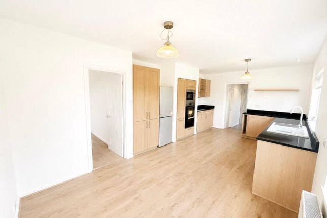 32, Margerison Road, West Yorkshire photo 3