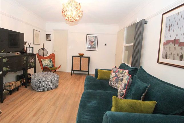 35, Cramond Way, Cramlington photo 3