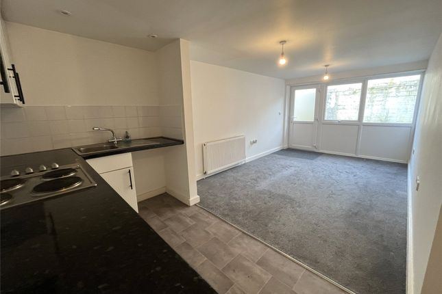 Flat 9, Mills Court, 51, Wendron Street, Cornwall photo 4