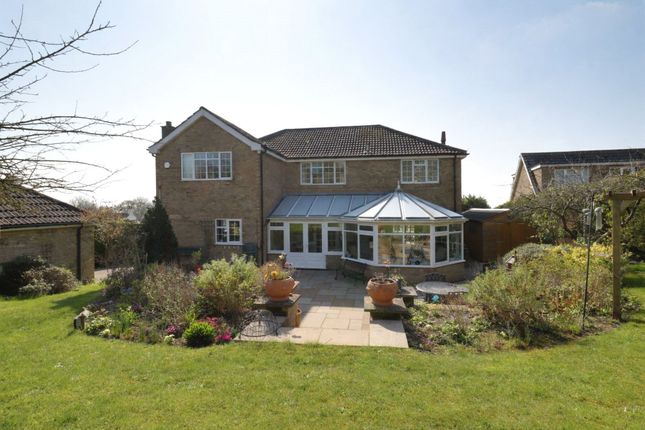 7 Clixby Lane, Barnetby photo 2
