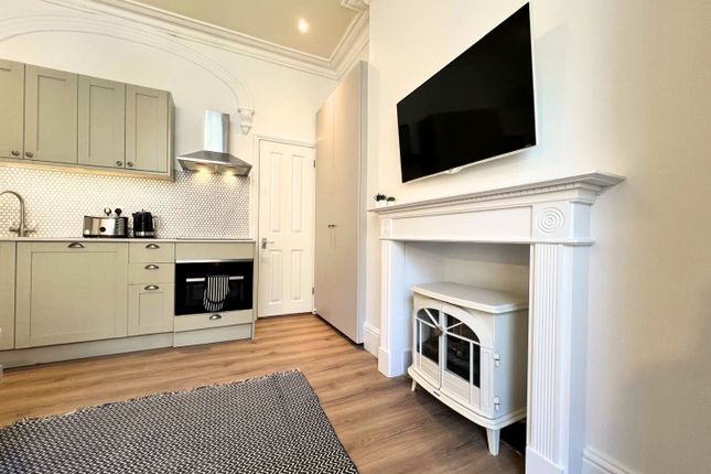 2, 195, Gloucester Place, London photo 2