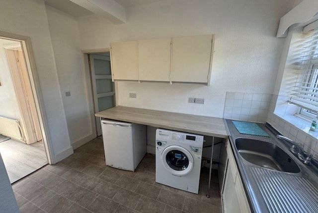 10, LEICESTER photo 5