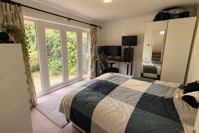 68, Copperfield Road, Southampton photo 4