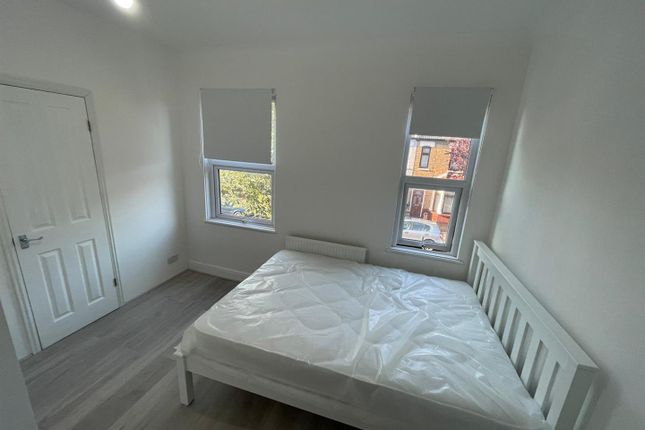 Thumbnail Room to rent in Denny Road, London