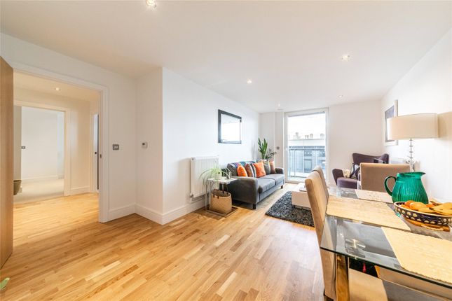 Thumbnail Flat to rent in Victoria Parade, London