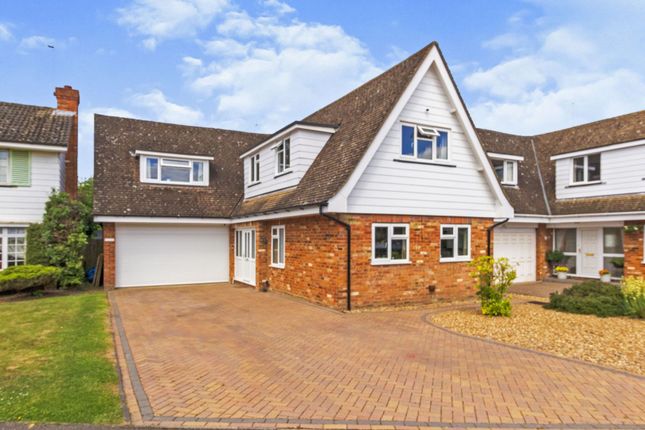 Detached house for sale in The Orchards, Dunstable