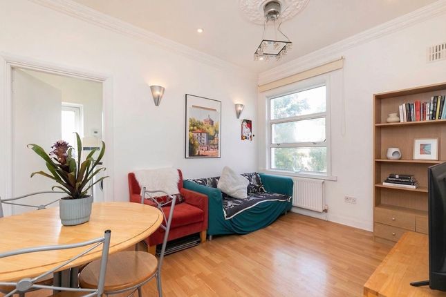 63a Little Ealing Lane, London photo 4