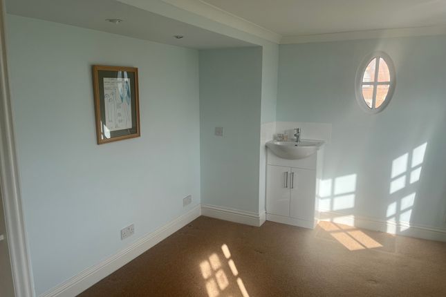 Duplex to rent in South Green, Park Lane, Southwold