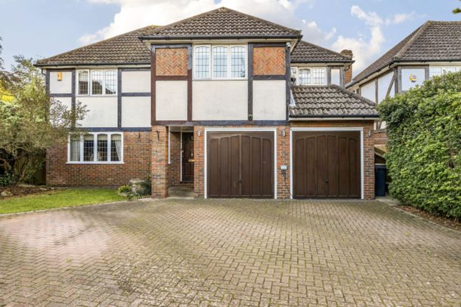 Thumbnail Detached house for sale in Potters Close, Croydon