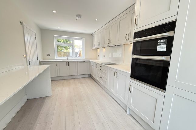 1, Savernake Road, Essex, Chelmsford, Savernake Road, Essex, Chelmsford, Chelmsford photo 2