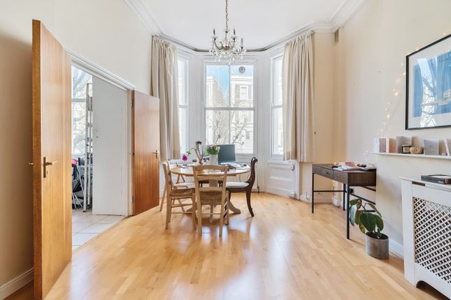 Flat for sale in Philbeach Gardens, London