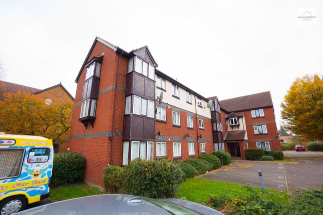 1-bed flat on 100, Swaythling Close, London, £204,995