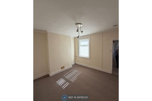 Jubilee Crescent, Gainsborough photo 4