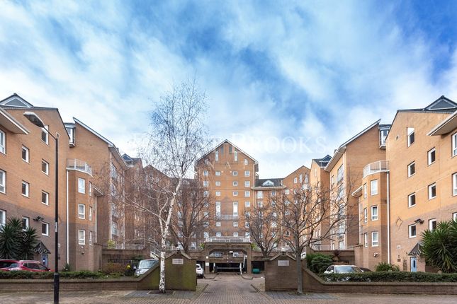 Flat for sale in Poseidon Court, Homer Drive, Isle Of Dogs