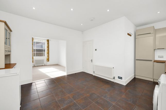 16, Rochester Square, London photo 4