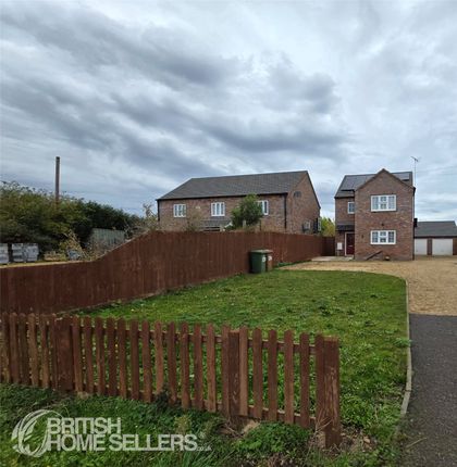 22A,, Mill Road, Wisbech photo 2