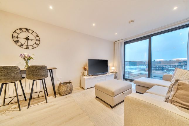 Flat 70, Ashwood House 16-22,, Pembroke Broadway, Surrey photo 5