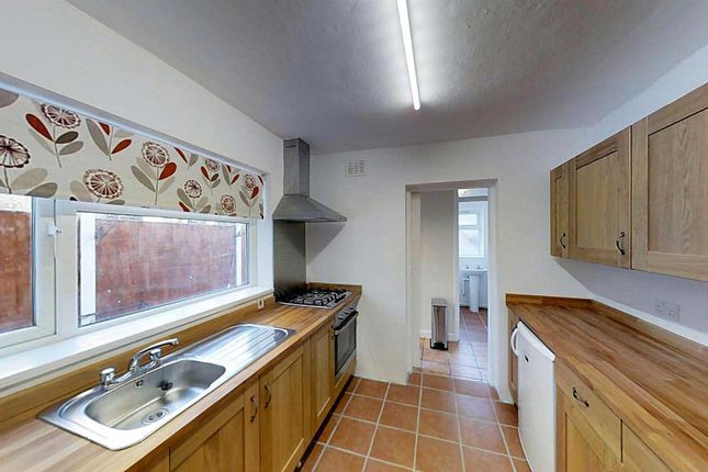 120, Lynmouth Road, London photo 4