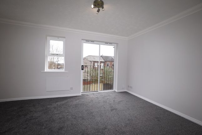 19, Turnill Drive, Ashton in Makerfield, Wigan photo 4