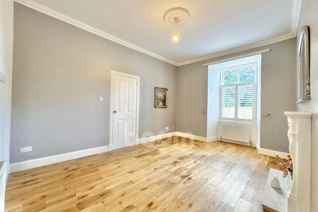 Flat 2, Old Manse, 1 Glebe Road, Beith photo 2