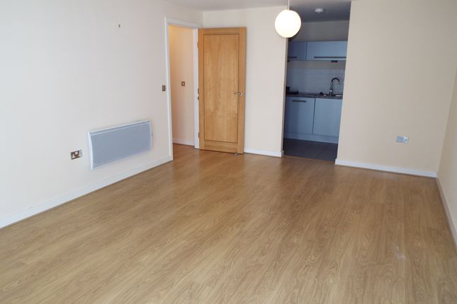 184, Cardiff photo 4