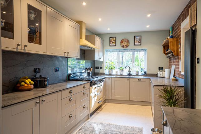 Pinewood, 5, Westfield Lane, St. Leonards-on-sea photo 3
