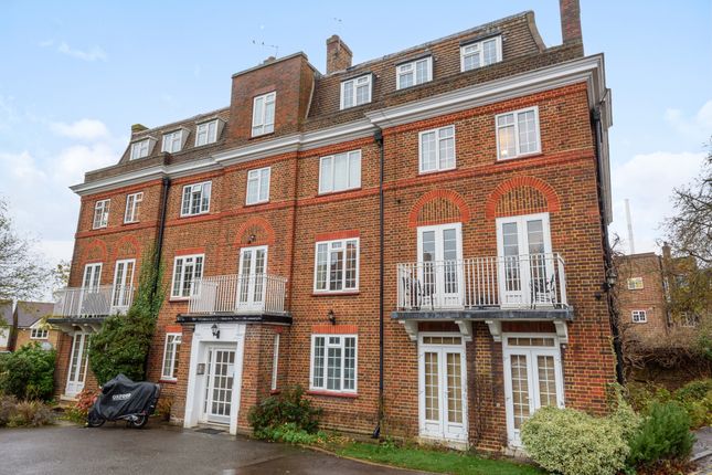 8, Chislehurst photo 2