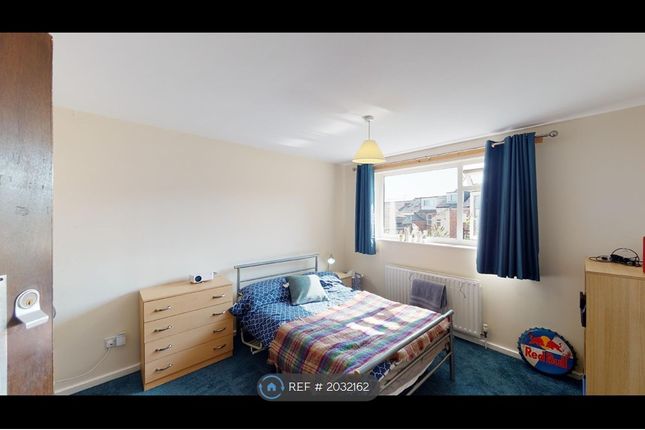 Room to rent in Roebuck Road, Sheffield