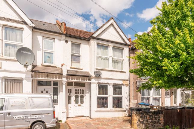 Thumbnail Flat for sale in Langdale Road 7Pp, Thornton Heath