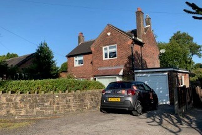 3 Eton Close, Rochdale photo 2