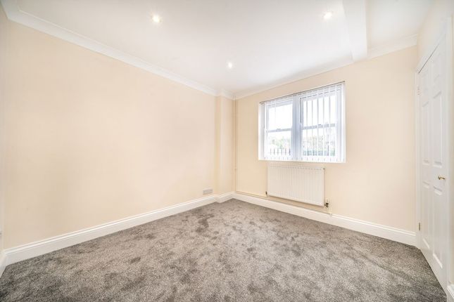 7a, Queens Road, Teddington photo 4
