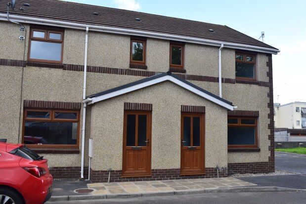 Property to rent in Gathen Close, Llanelli