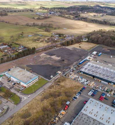 Industrial to let in Yard, Nairn Road, Deans Industrial Estate, Livingston
