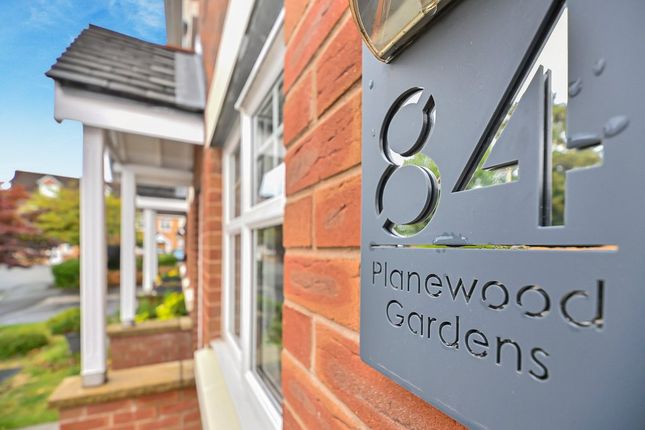 84, Planewood Gardens, Warrington photo 4
