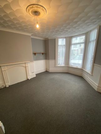 Thumbnail Flat to rent in Victoria Street, Southport, Lancashire