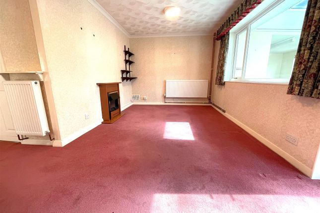 9, Westhill Drive, Shanklin photo 3