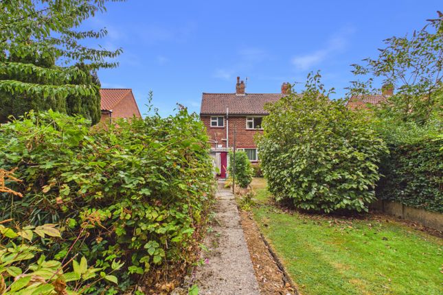 16, Plantation Drive, North Ferriby photo 3