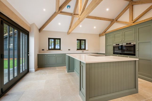 Crescent Barn,, Elm Tree Farm, Tivetshall St. Margaret photo 2
