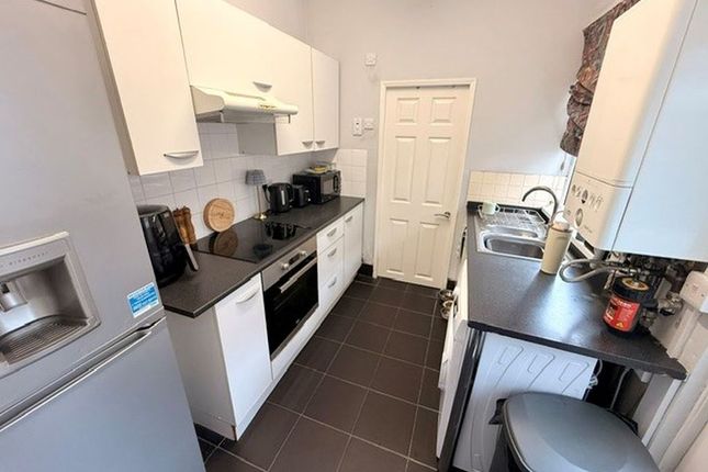 53, Whites Road, Cleethorpes photo 3