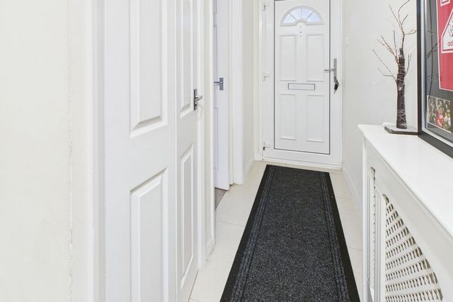 29, Chelsham Road, Warlingham photo 4