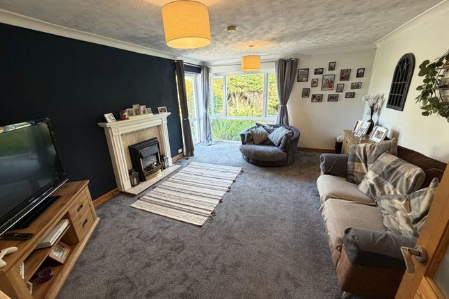 9, Pencae, Menai Bridge photo 5
