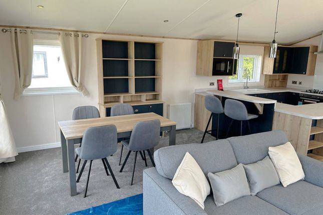 Willerby, New Holland Lodge, Lytham St Annes photo 5